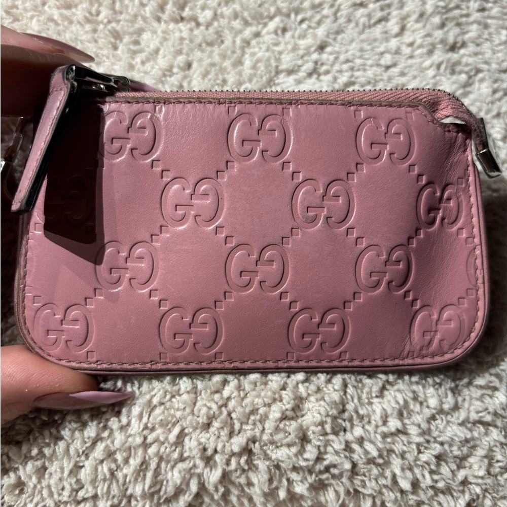 Gucci Guccisima Leather Key Holder Card/Coin Case
Pink Silver - Picture 2 of 16